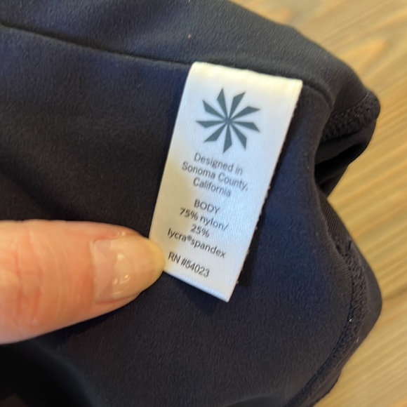 Athleta Leggings Cropped  XS - Picture 3 of 3